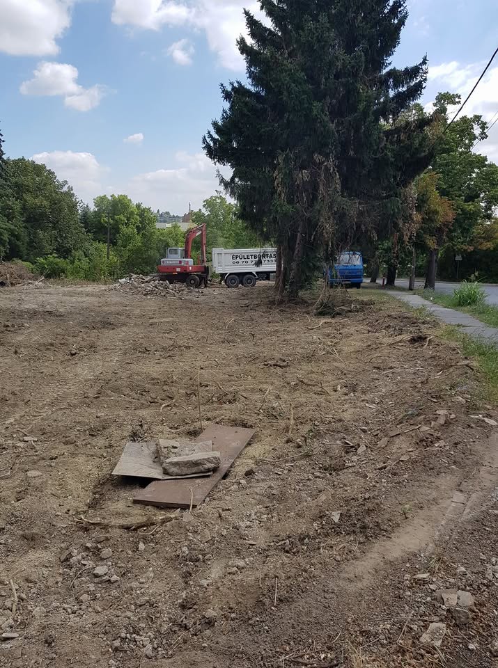 Udvar bontás előtt 2019