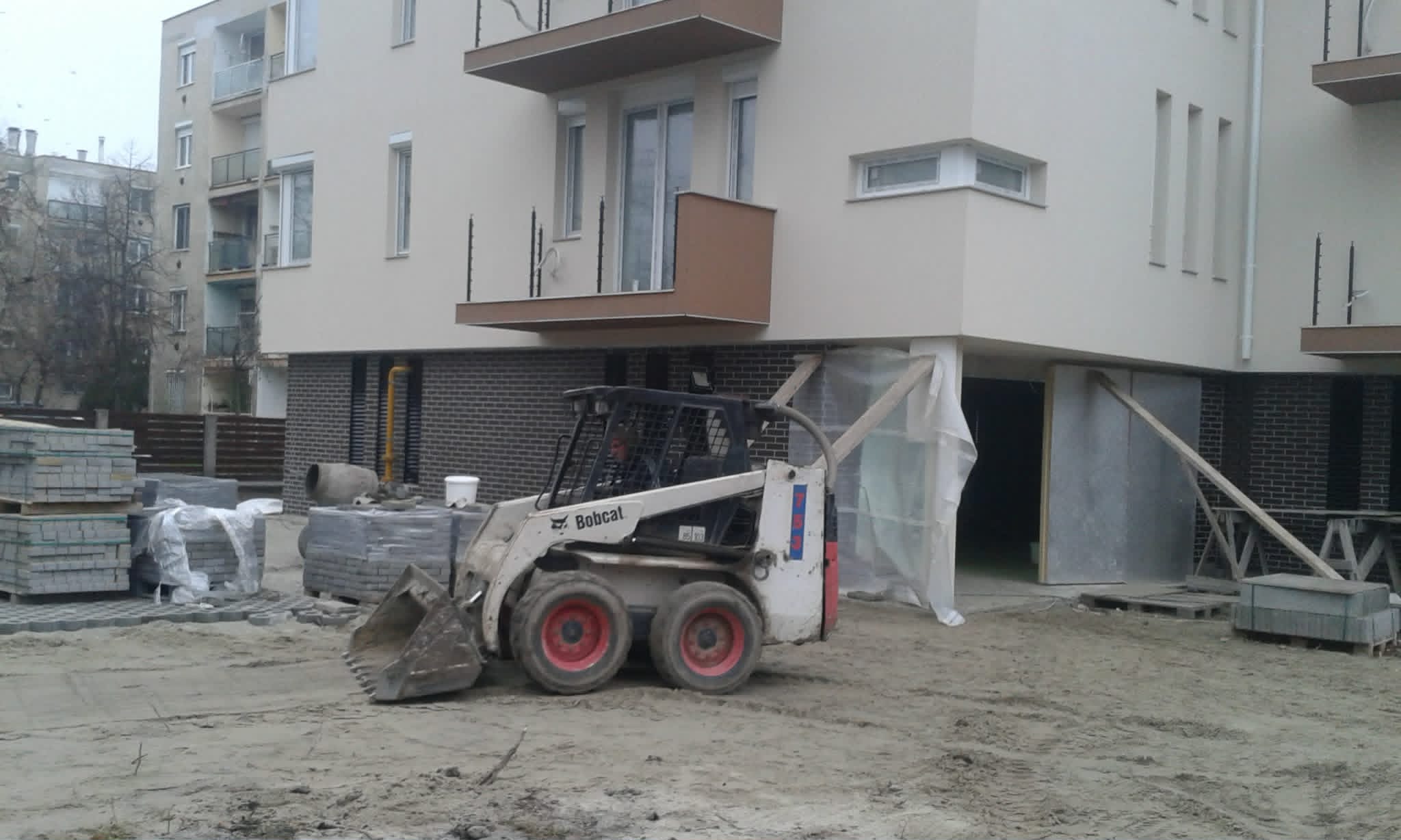 Betontörési referencia